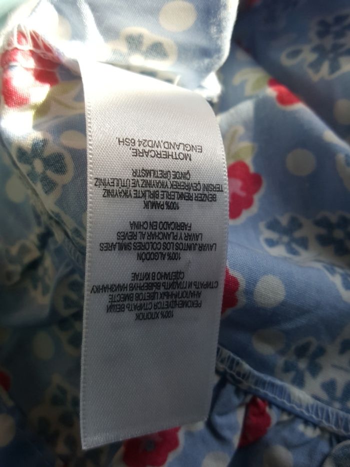 Robe taille 0 - 3 mois - photo numéro 2