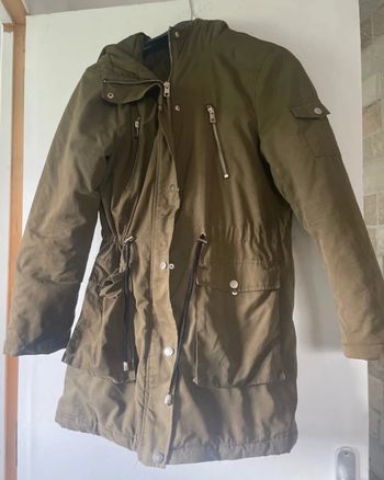 manteau vert kaki