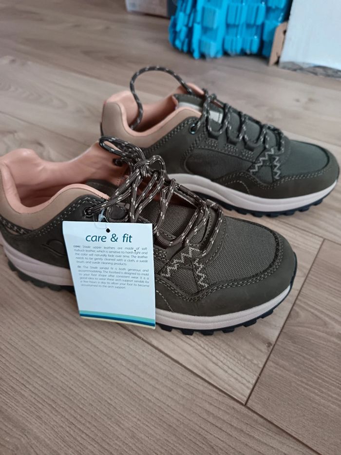 Chaussures de randonnée Strole kaki 39 - photo numéro 2