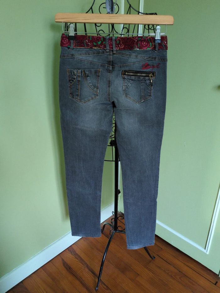 Jean fille Desigual t14/16 ans - photo numéro 7