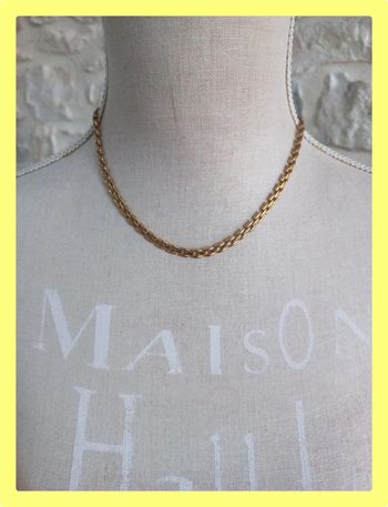 Collier en or plaqué