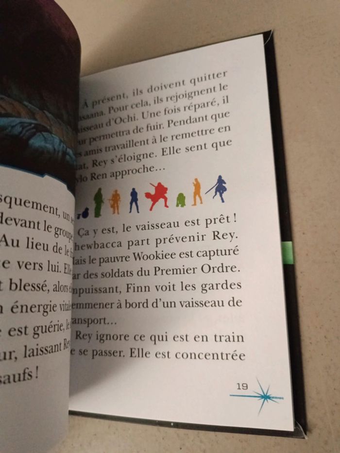 La bibliothèque verte Star Wars l'ascension de Skywalker. Numéro 9 - photo numéro 6