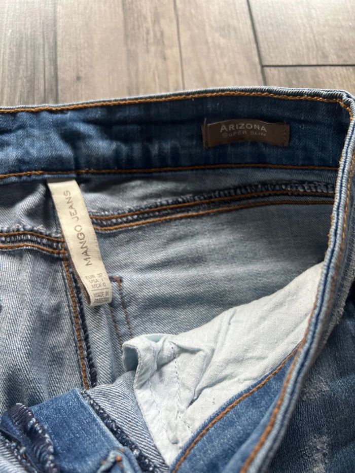 Jeans troués - photo numéro 6
