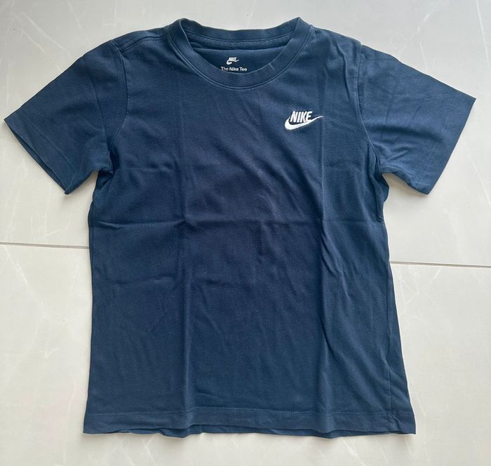 T shirt Nike taille M