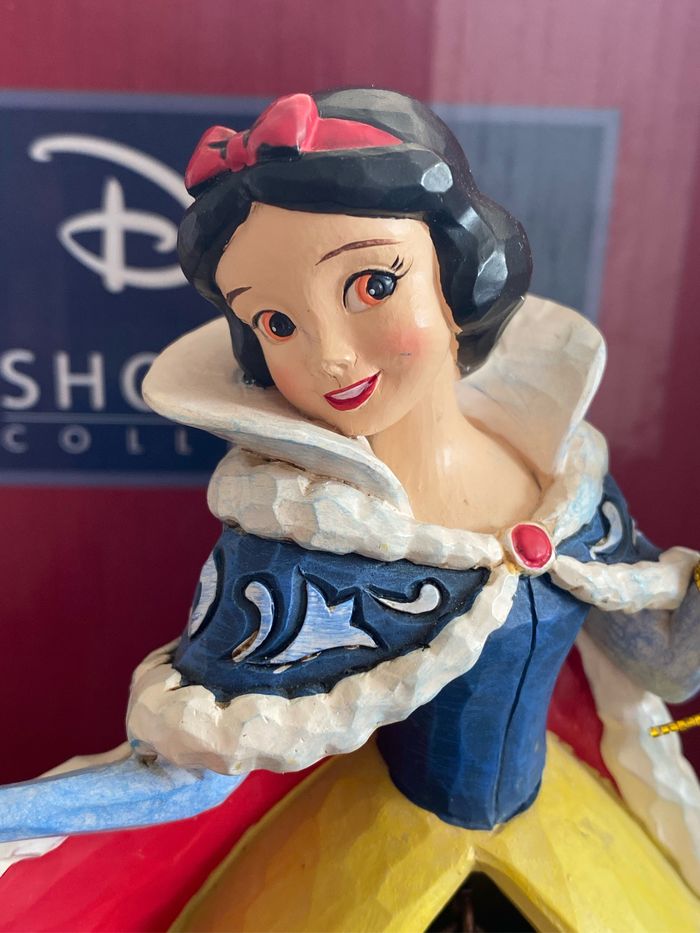 Figurine disney traditions blanche neige boule - photo numéro 2