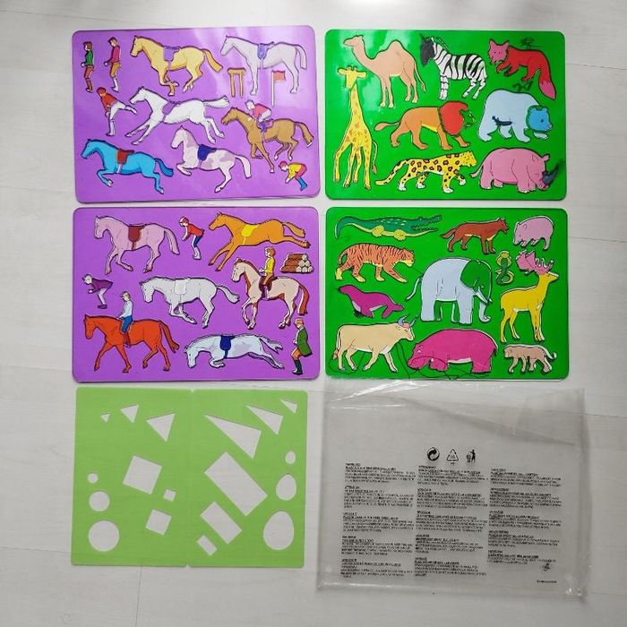Lot de 5 pochoirs avec modèle papier