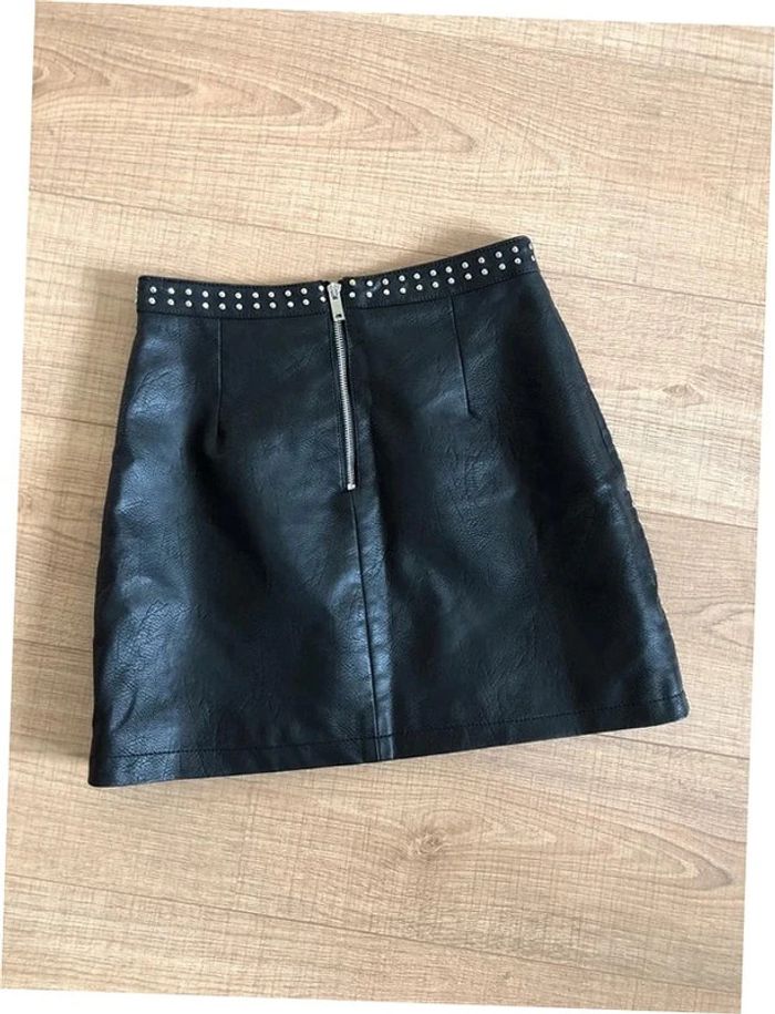 Jupe noire cloutée en simili cuir Astrid Black Label taille S jamais portée - photo numéro 12
