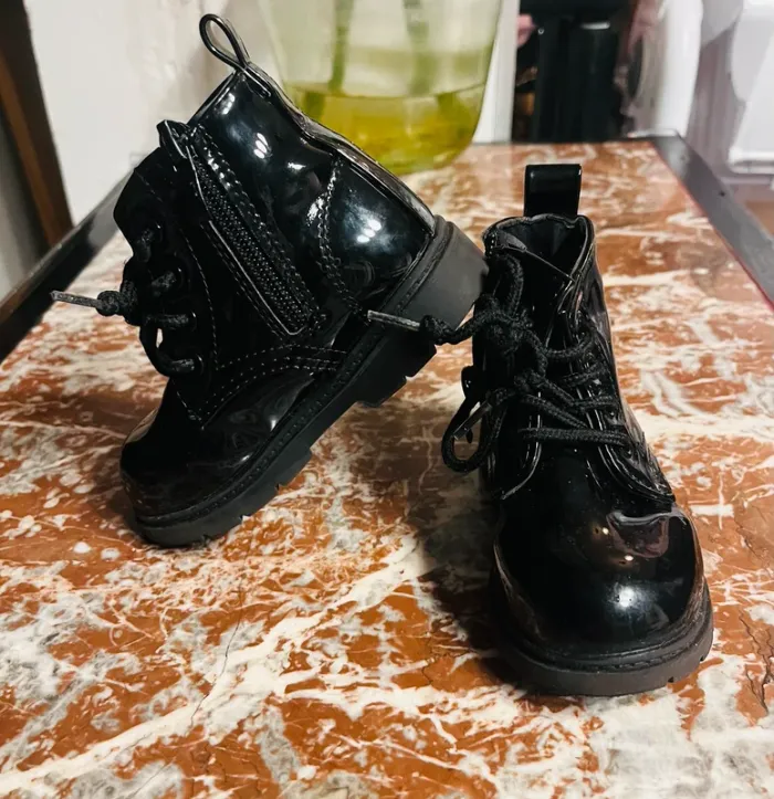 Bottines vernies - photo numéro 2