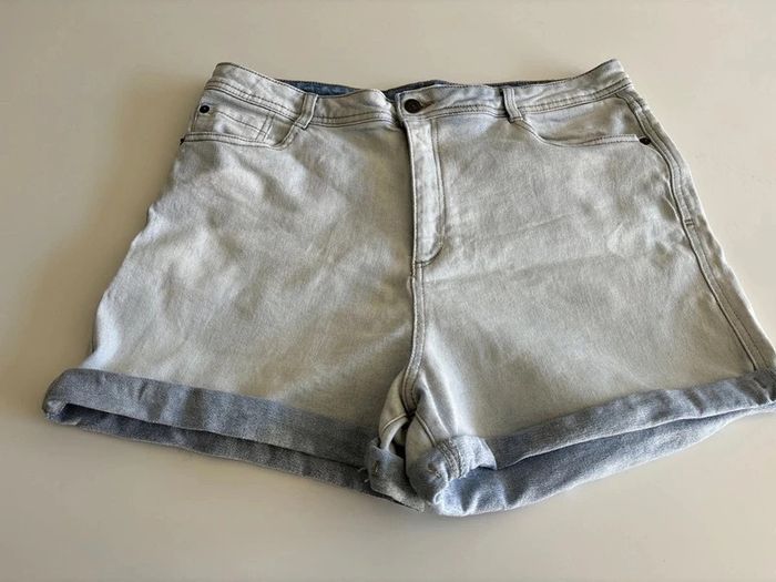 Short en jean - photo numéro 2