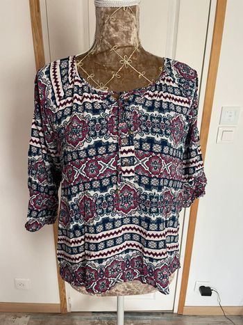 Chemisier femme à motifs – Manches 3/4 – Taille L – Élégant et léger