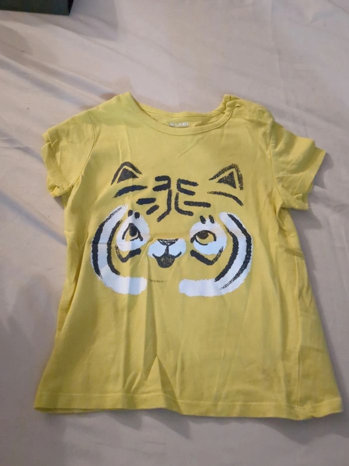Tee shirt
