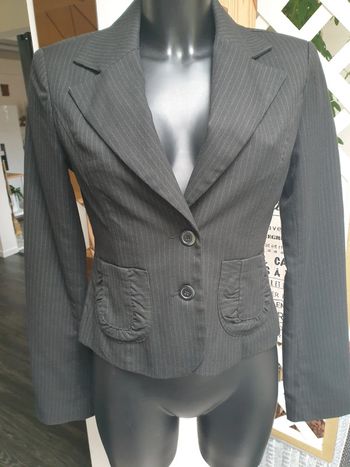 Only superbe blazer noir ligné 38
