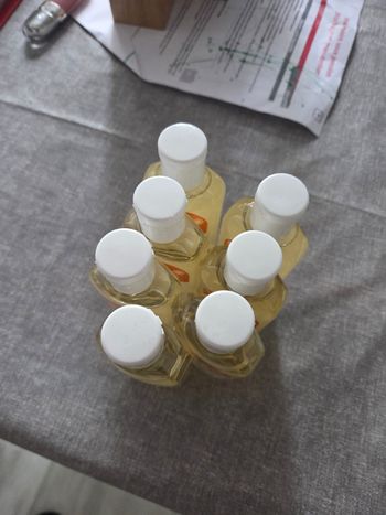 Huile d’amande douce bébé