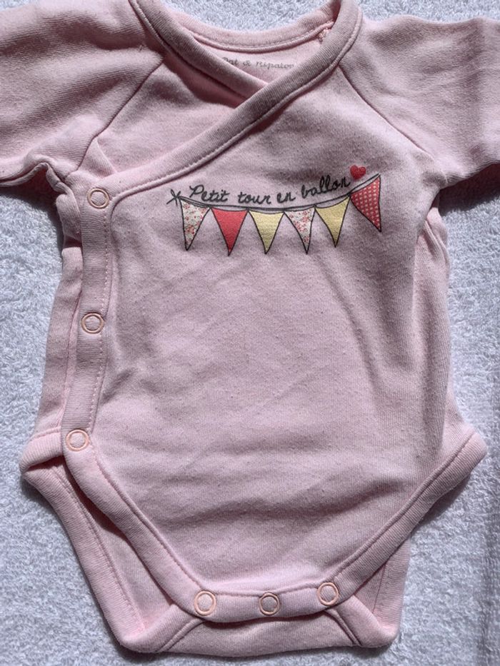 Lot de 2 bodies 1 mois - photo numéro 3
