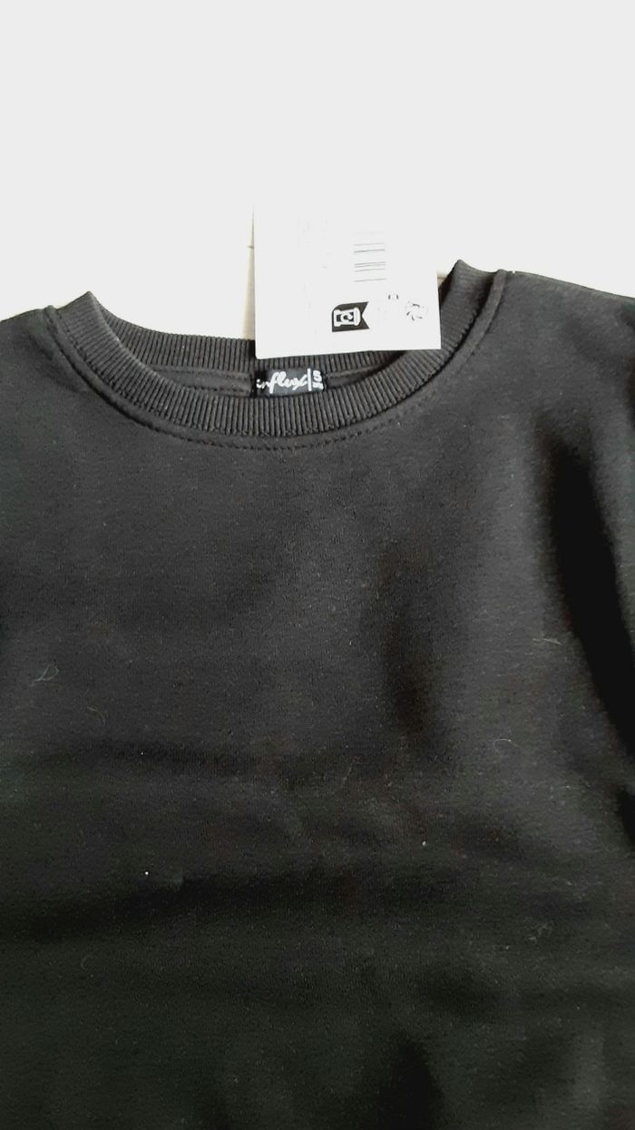 Vêtement fille pull noir uni Influx 5 ans Neuf - photo numéro 3