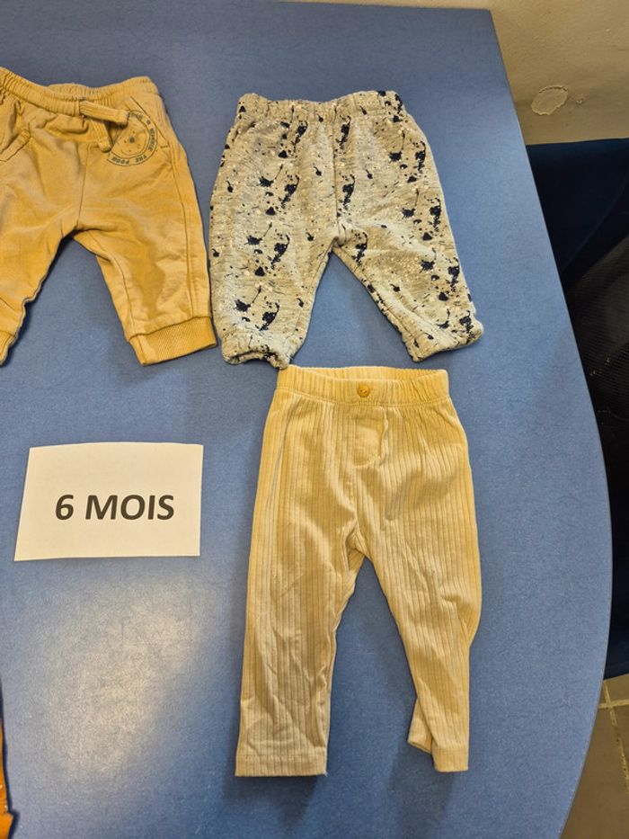 lot de pantalon garçon taille 6 mois - photo numéro 2
