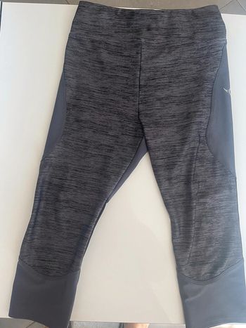 Pantacourt de sport fille 8/9 ans