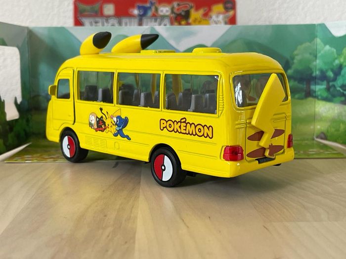 Bus Pokemon coréen unique en France - photo numéro 9