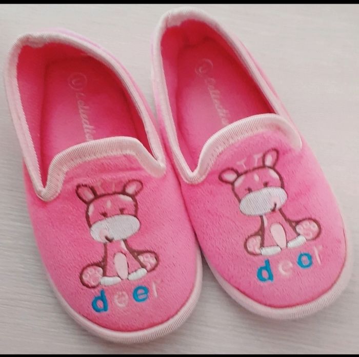 Chaussons fille pointure 32 / Super U - photo numéro 2