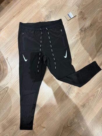 Bas Nike aeroswift XS taille petit 