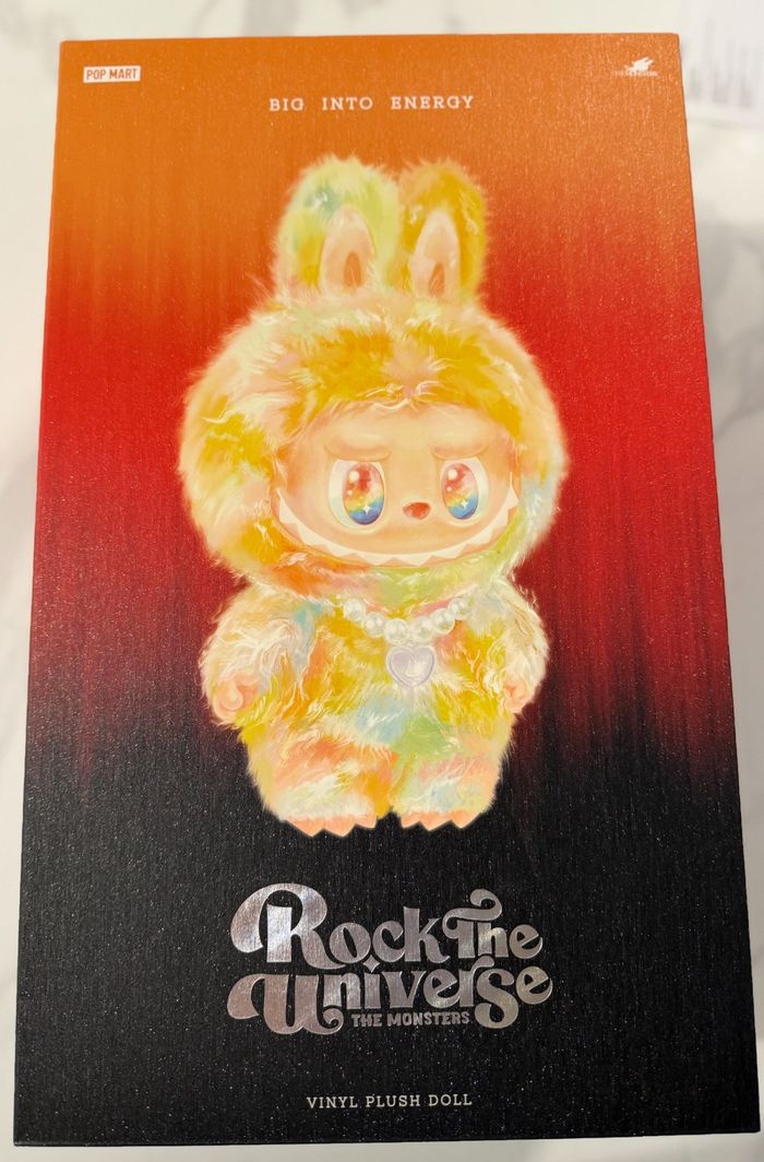 Labubu - Rock the universe - PopMart