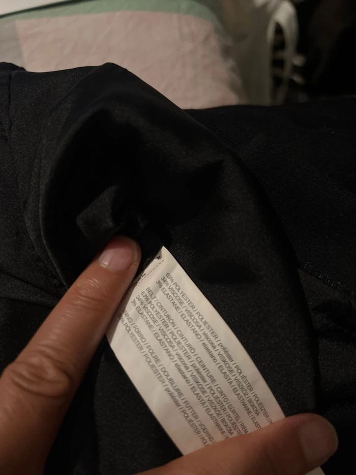 Robe noire Mango avec ceinture Taille S-M - photo numéro 8