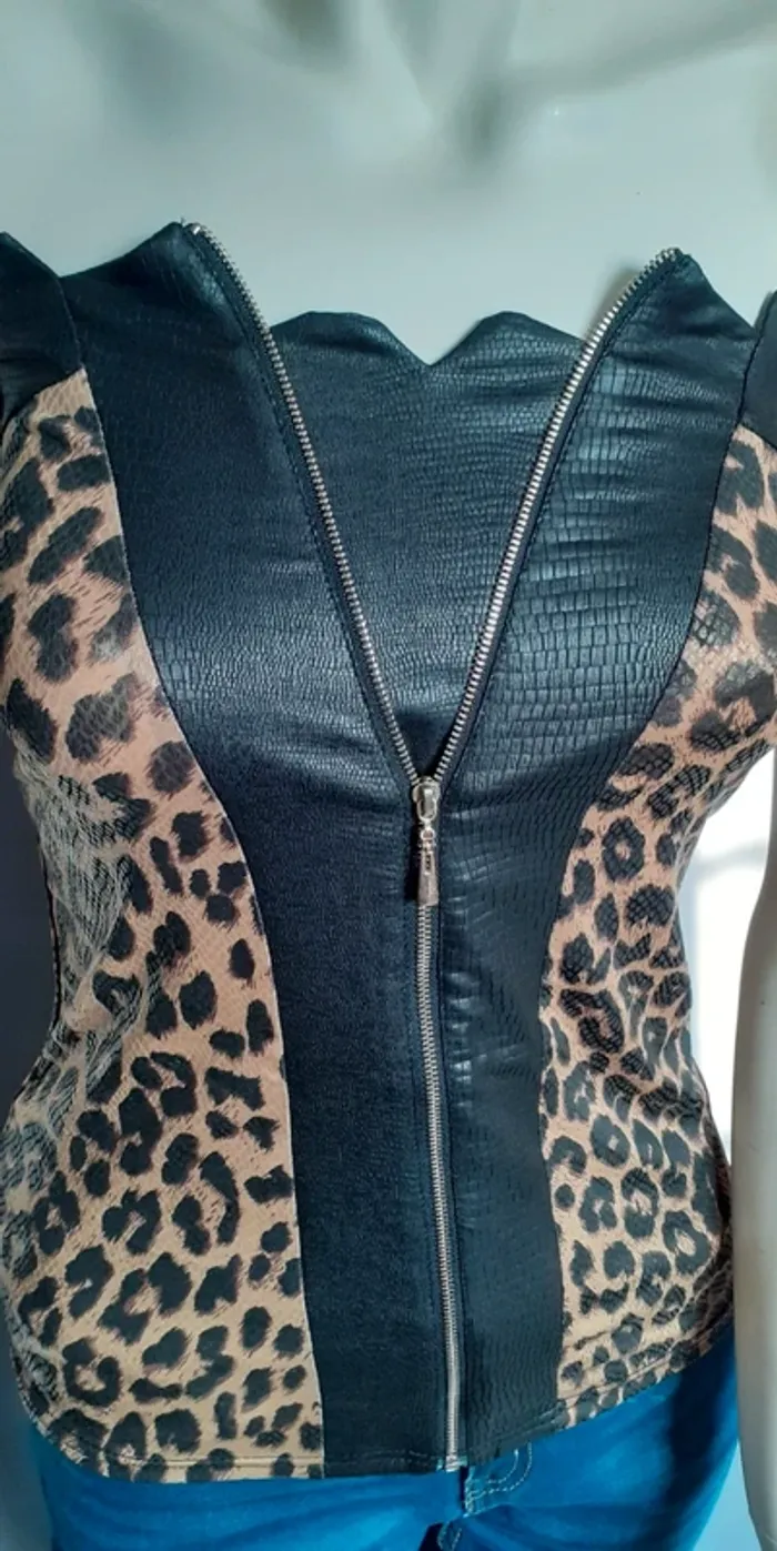 Joli top - photo numéro 2