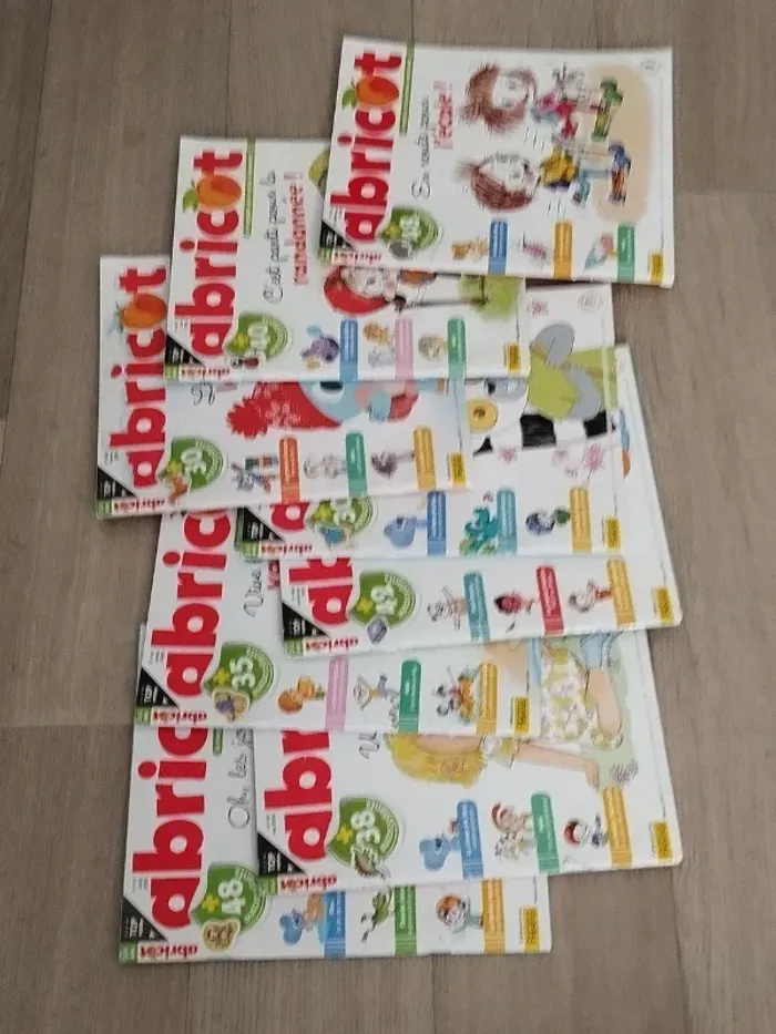 Lot de 8 livres enfants abricot année 2023-24 L037 - photo numéro 2