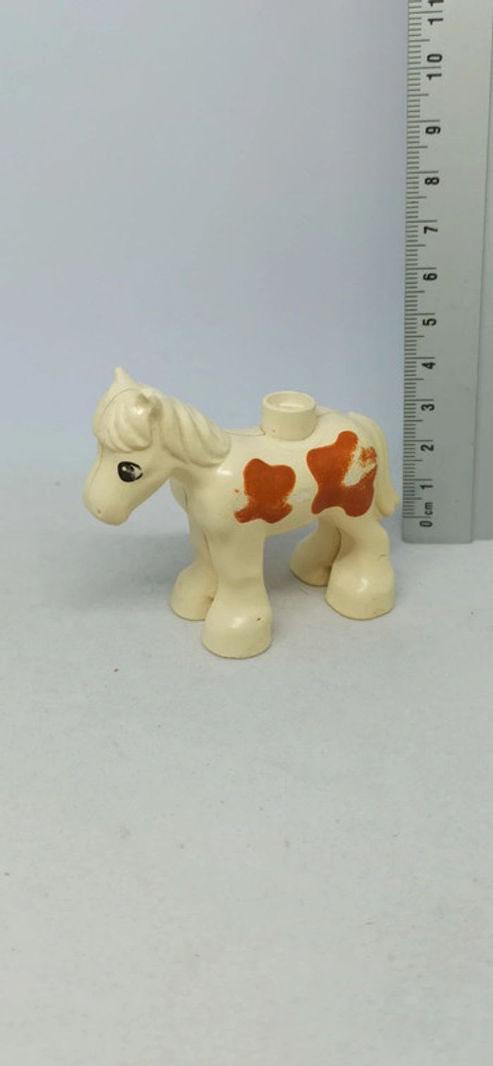 Poney blanc et marron lego duplo