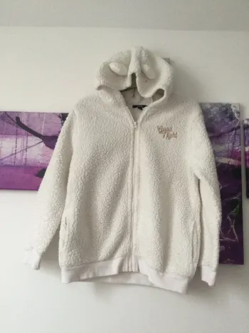 Veste blanche à capuche pour la nuit 10-12 ans