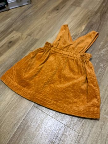 Robe ou jupe à bretelles