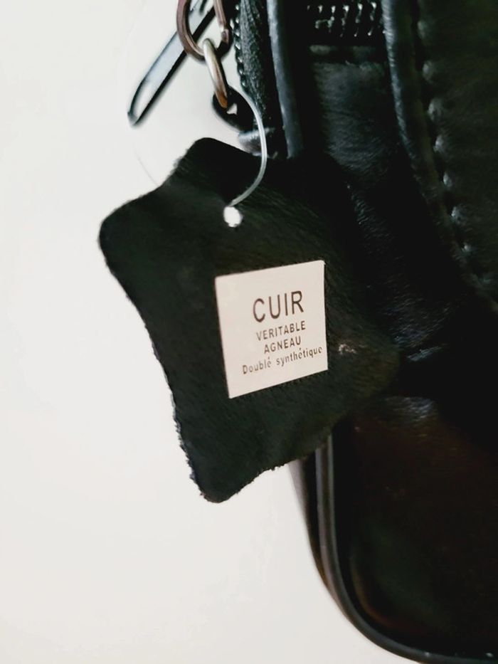 Sac à main bandoulière Cuir véritable peau agneau mouton vintage noir pochette réglable multipoches - photo numéro 4