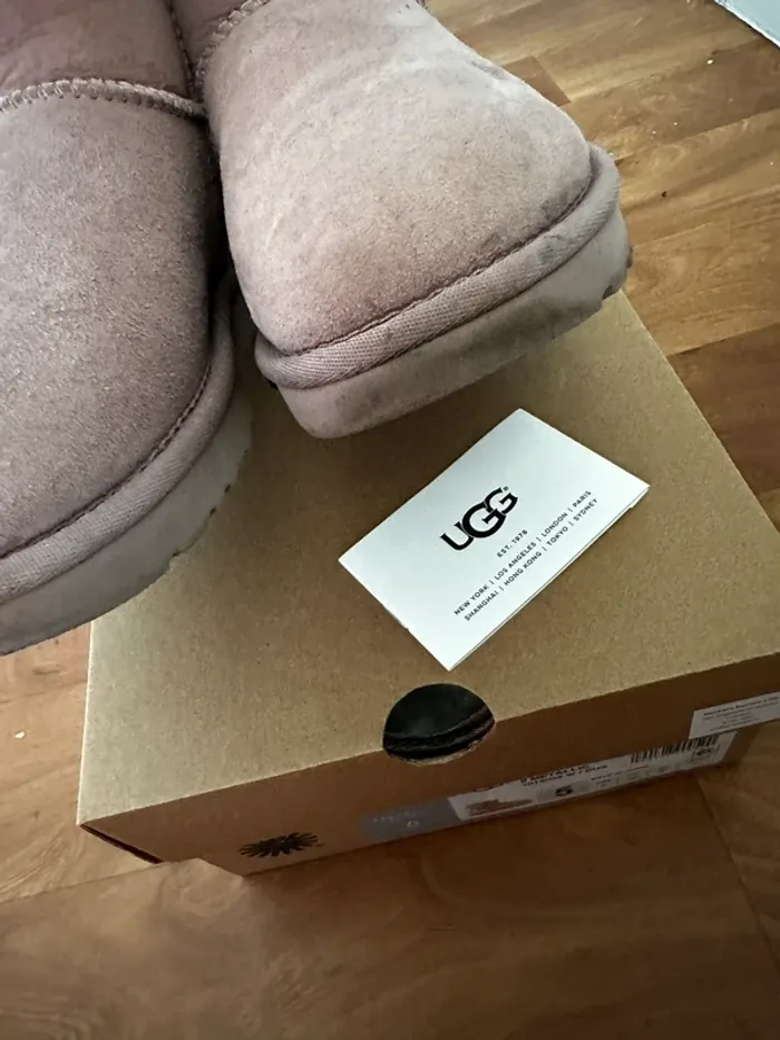 Ugg rose - photo numéro 3