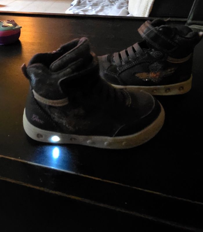 Chaussures geox lumineuses - photo numéro 2