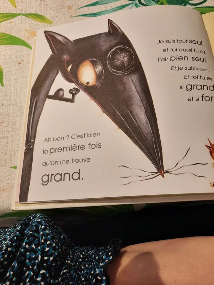 Livre enfant loups et le poussin pot de colle - photo numéro 2