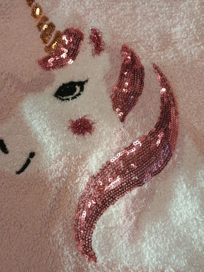 Pull licorne chaud - photo numéro 2