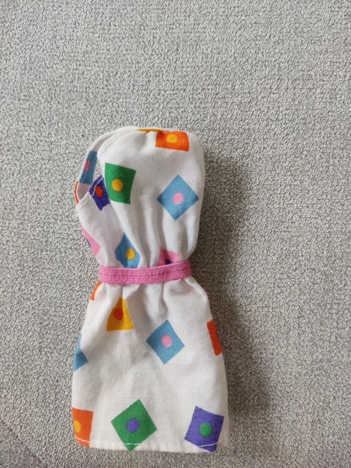 Robe barbie Shirley 1992