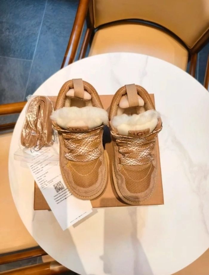 Bottes de neige UGG, pointure 38 - photo numéro 7