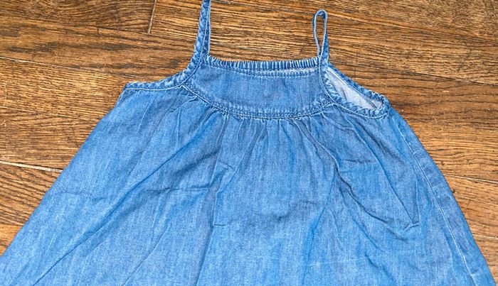 Robe Levi’s  12 mois - photo numéro 2