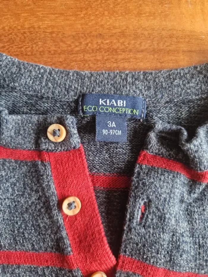 Pull Kiabi 3ans - photo numéro 3