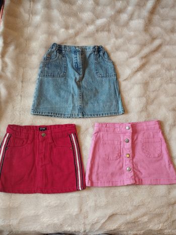 Lot de jupe taille 3 ans 