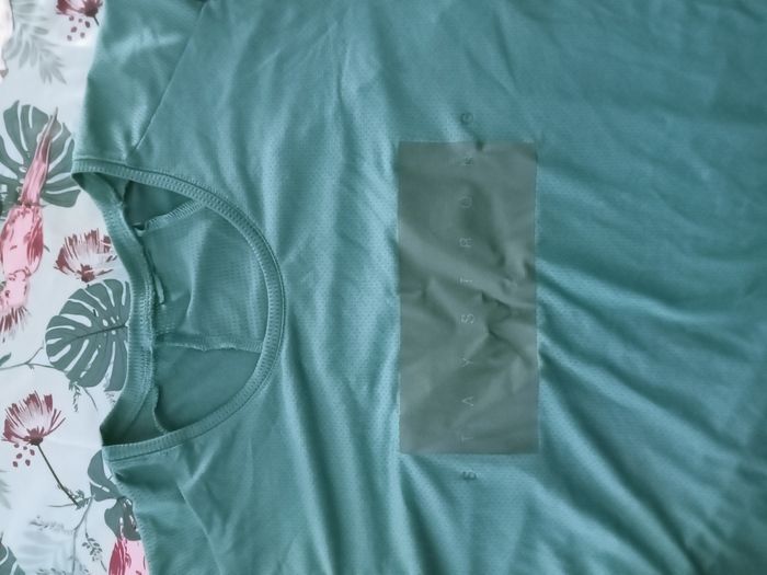 Tee-shirt taille 16ans  Decathlon - photo numéro 2