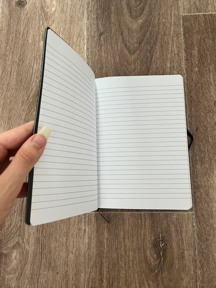 Carnet lignée A5 avec couverture pailleté noir - photo numéro 6
