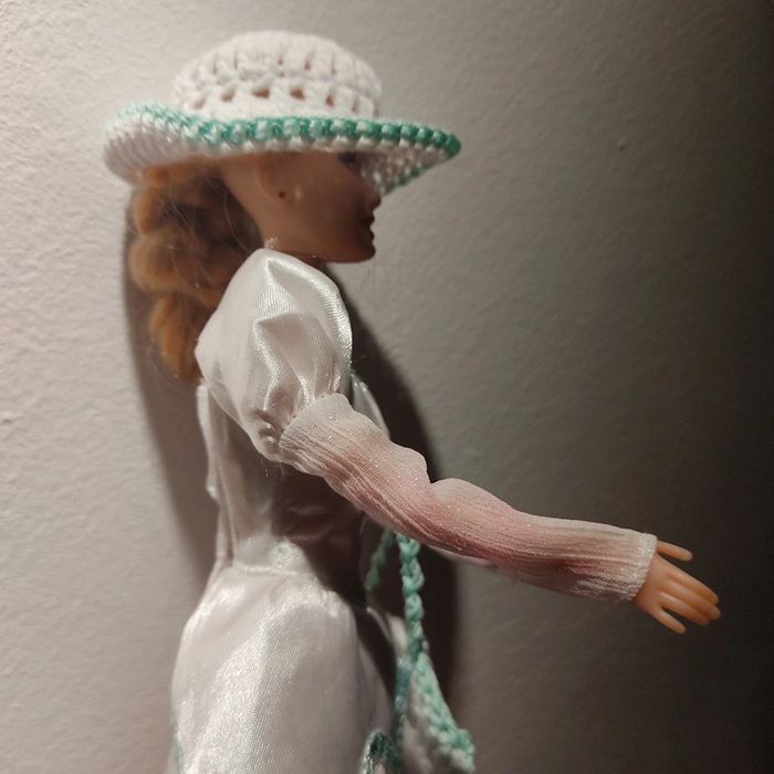 Vêtements pour Barbie 3+1€. - photo numéro 5