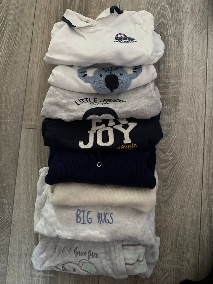 Lot de vêtements garçon 6 mois - photo numéro 8