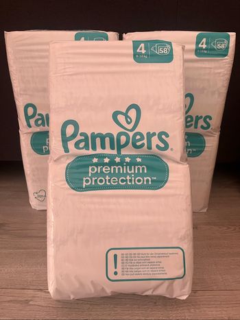 Pampers Premium Protection, Taille 4, 174 Couches, 9-14kg