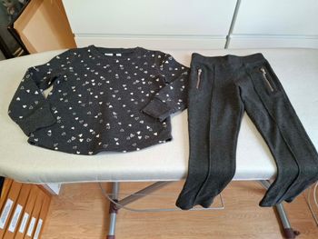 Joli lot fille 5 ans pull Gap Kids + legging à poches zippées très bon état