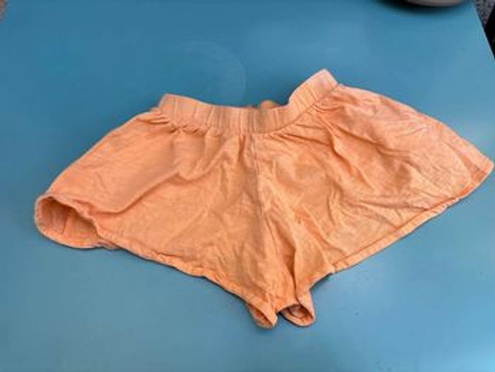 Short à poches t 5 ans 108cm - photo numéro 2