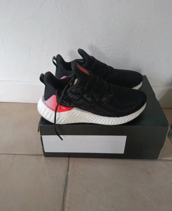 Baskets running Adidas alphaboost - photo numéro 4