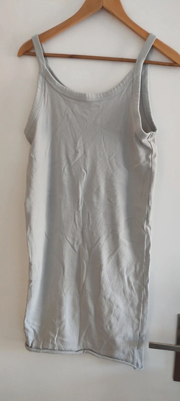 Robe h et m